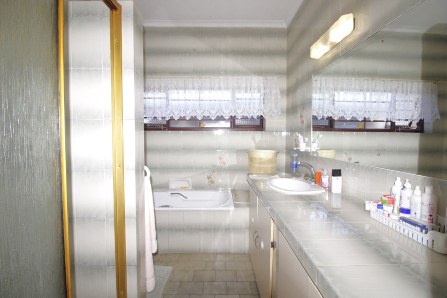 3 Bedroom Property for Sale in Noorsekloof Eastern Cape